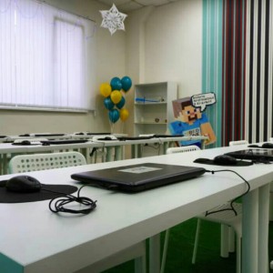KIBERone для будущих КиберГероев в Ижевске! - КИБЕРшкола программирования для детей, компьютерные курсы для школьников, начинающих и подростков - KIBERone г. Отрадное